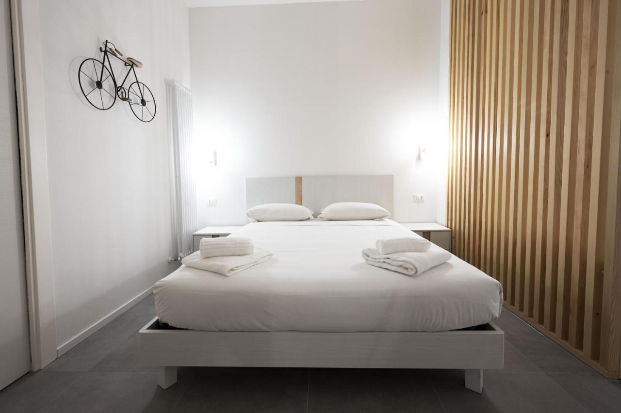 Getthekey Lenzi Suites Bologna Ngoại thất bức ảnh
