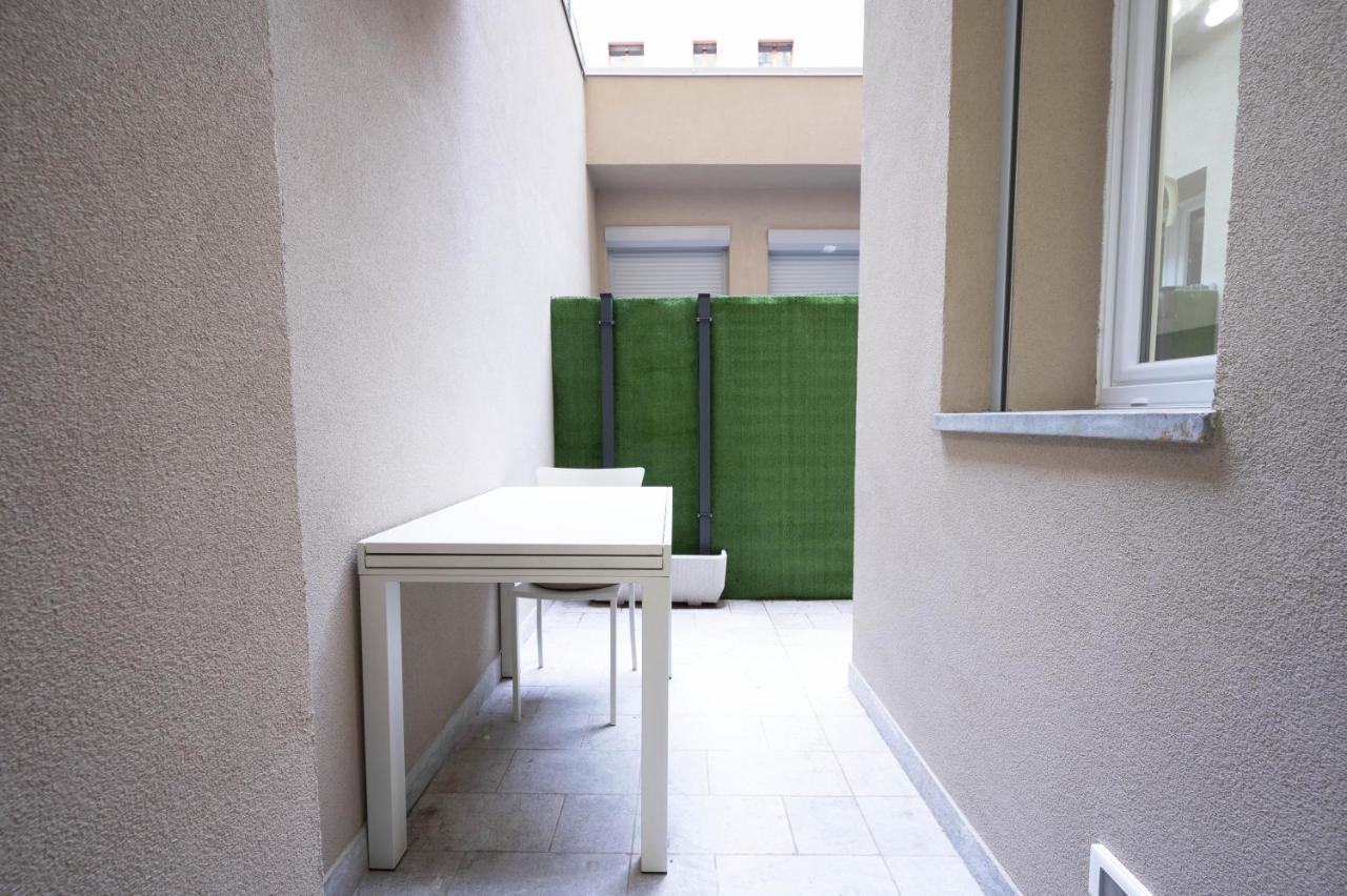 Getthekey Lenzi Suites Bologna Ngoại thất bức ảnh